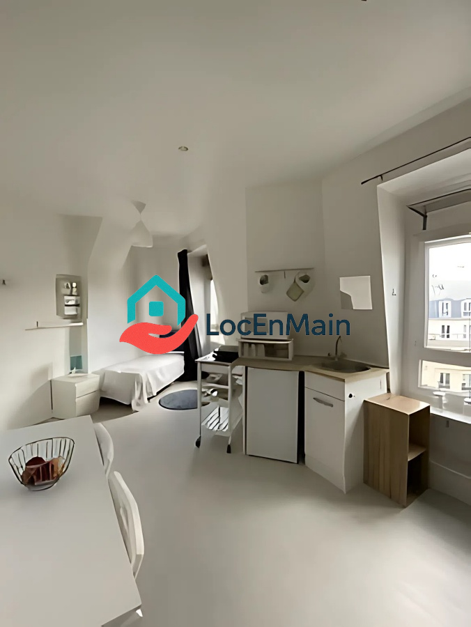 Studio à louer – Meublé – 15 m² – Paris 1er - 2