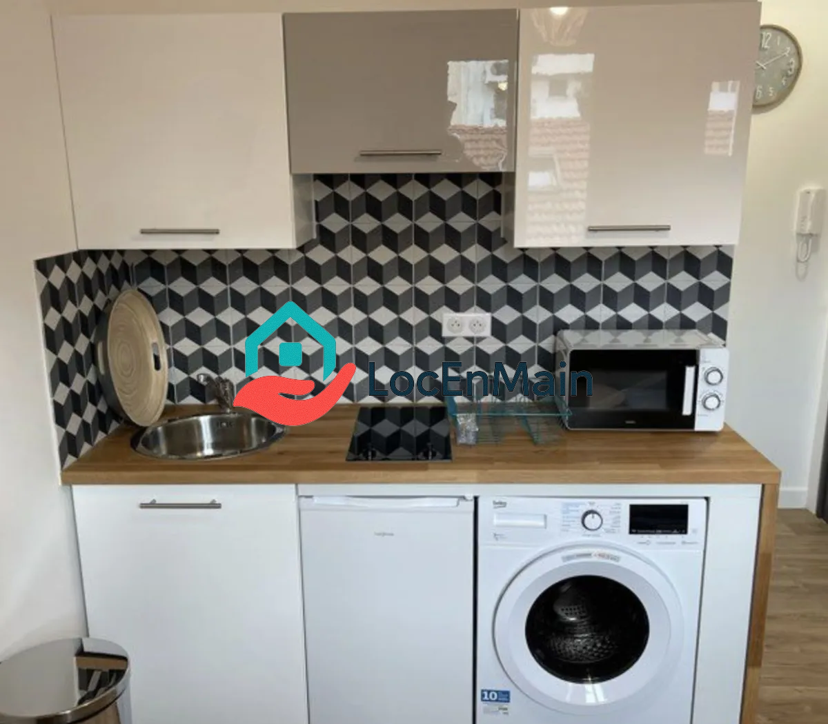 Studio à louer – Meublé – 12 m² – Paris 13e - 2
