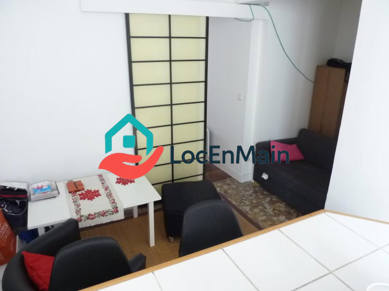 Studio à louer – Non meublé – 28 m² – Paris 10e