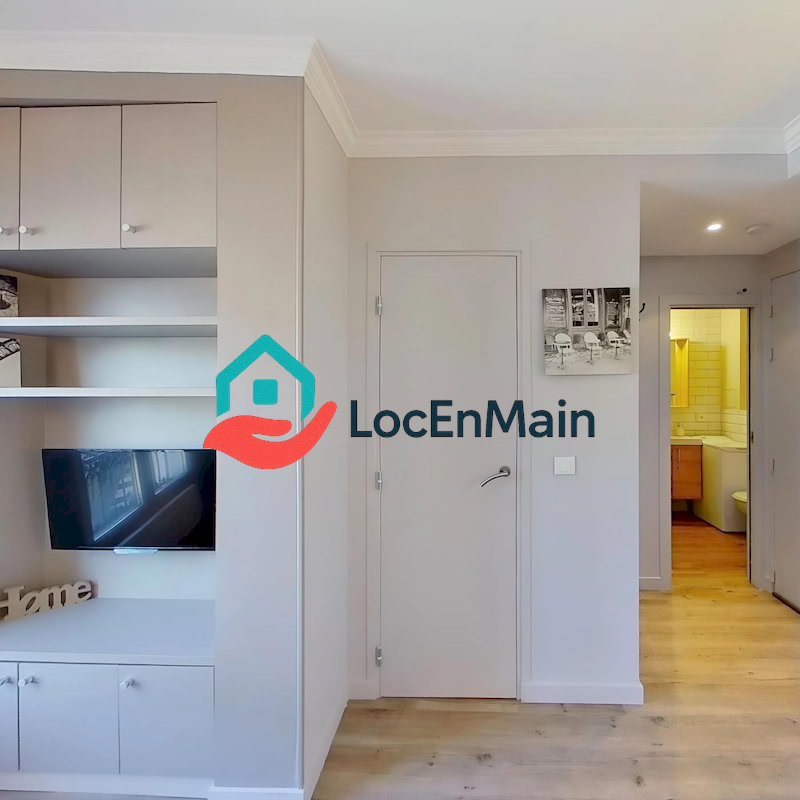 T2 à louer – Meublé – 29 m² – Paris 18e - 2