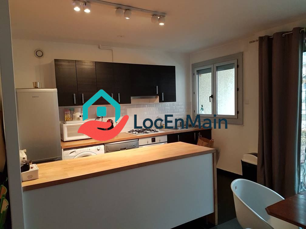 T2 à louer – Meublé – 42 m² – Paris 20e - 3