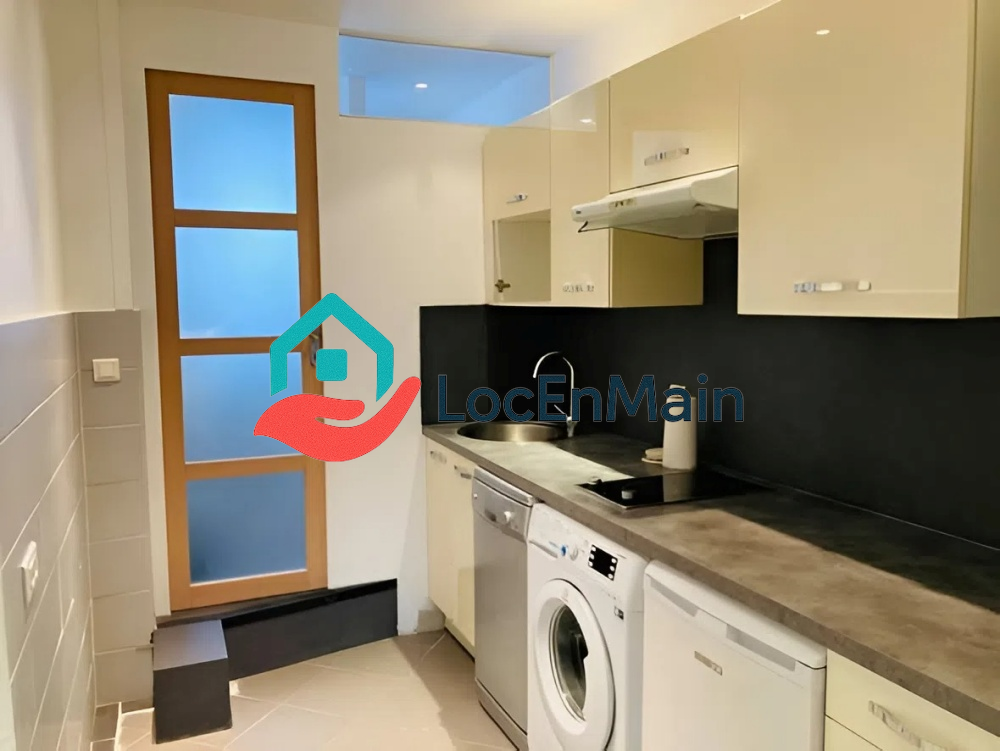 Studio à louer – Non meublé – 26 m² – Paris 20e