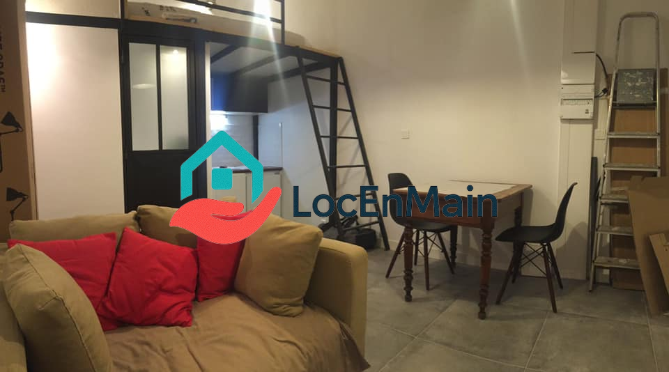 Studio à louer – Meublé – 16 m² – Paris 9e - 2