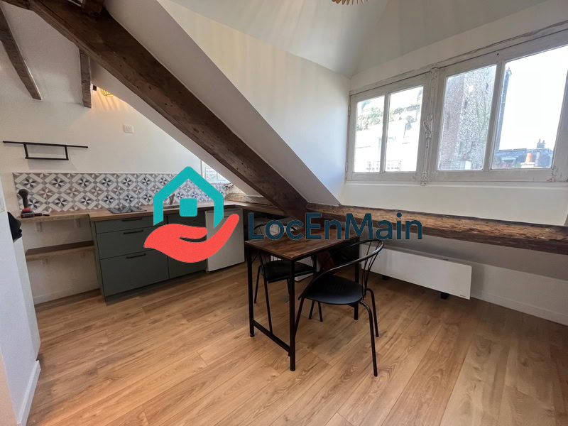 Studio à louer – Meublé – 12 m² – Paris 3e - 2